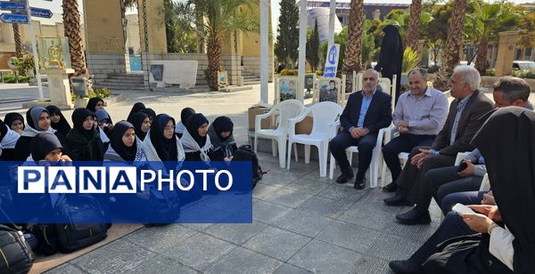 خانواده شهدای اصفهانی چهره‌های ماندگار ایثار و فداکاری در عرصه مدرسه‌سازی