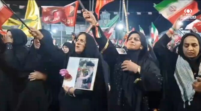 اقامه عزای آقای شهید 
