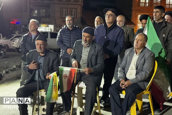 تجدید بیعت پرشور مردم فیروزکوه با رهبری معظم انقلاب