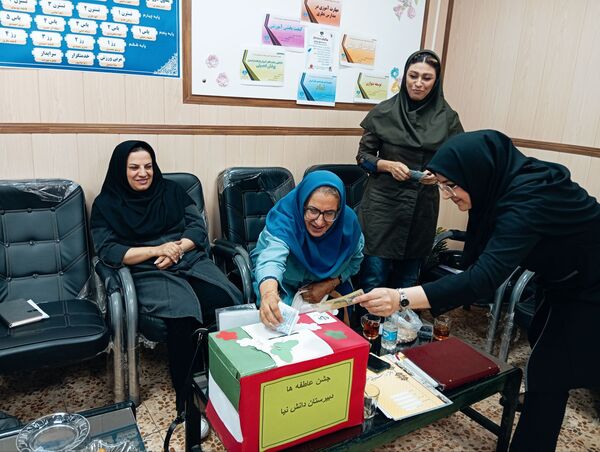 برگزاری جشن عاطفه ها در مدارس شهرستان قدس