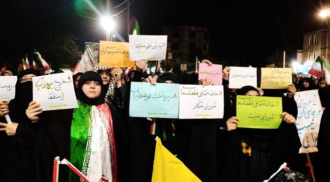 شور عید قربان، مردم کنگاور را به تجمعات شبانه کشاند