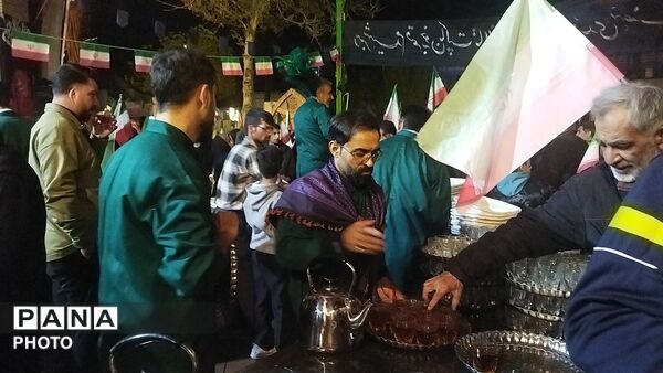 گذری بر چایخانه حضرت فاطمه زهرا در یازدهمین روز از سال ۱۴۰۵