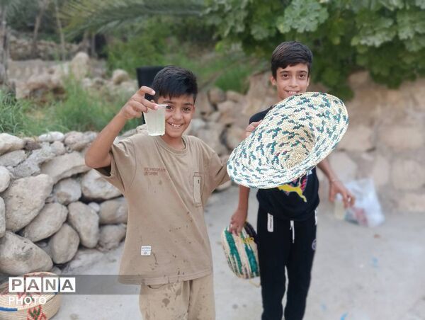 عطر خرما با جشن میلاد پیامبر (ص) در روستای بناب