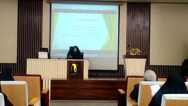 نشست تخصصی رابطین پژوهش؛ گامی برای توسعه علمی مدارس ناحیه ۶