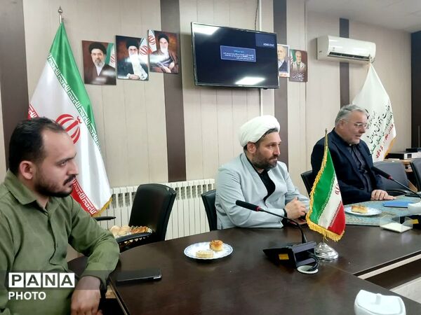 نشست خبری اصحاب رسانه به میزبانی مدیریت آموزش و پرورش کردکوی 