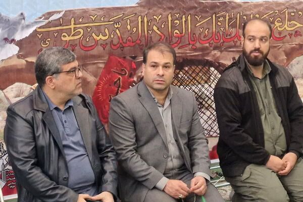 اعزام دانش‌آموزان پسر قرچکی به سرزمین نور