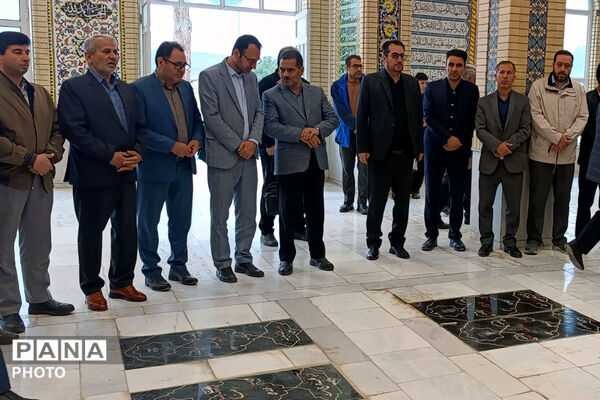 گلباران مزار شهدای معلم در بجنورد