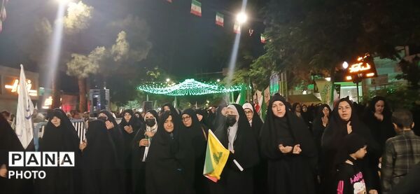 اجلاسیه سراسری نماز و تجلیل از پیشگامان این عرصه  در بستر اجتماعات شبانه 