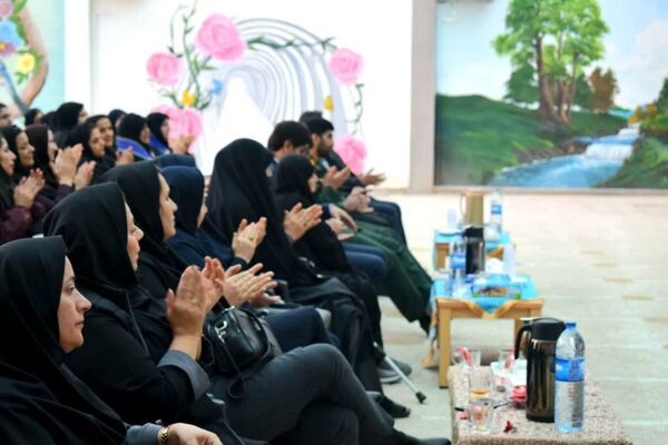 یادواره «لاله‌های روشن» در جم؛ بزرگداشت دانش‌آموز شهید حسین صافی در ریحانه‌النبی