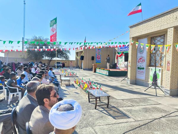 جشن دهه فجر و اعیاد شعبانیه در روستاهای لور و بنهکان