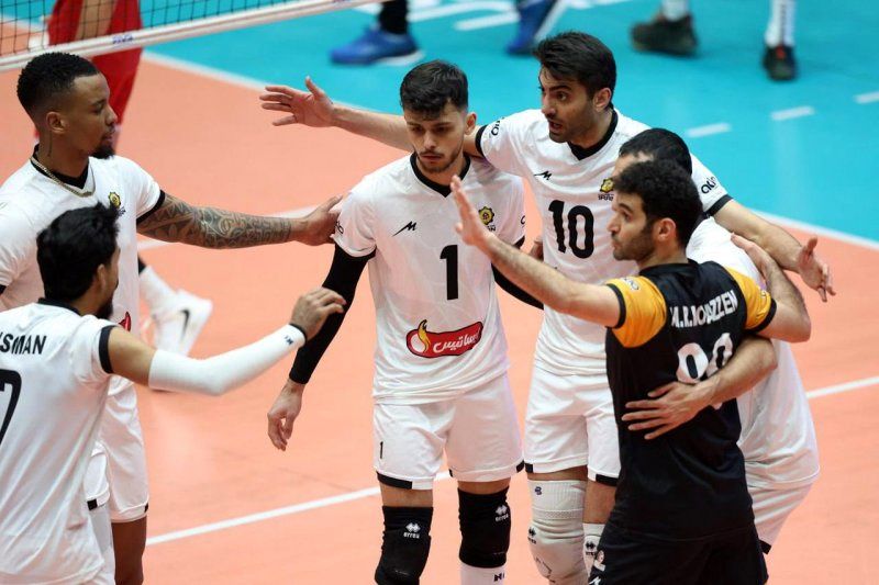 جذاب به مانند شهرآورد یزد‌، شهداب ۳ - ۱ چادرملو