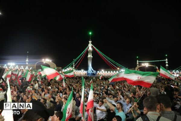 جشن «مباهله» در مسجد مقدس جمکران
