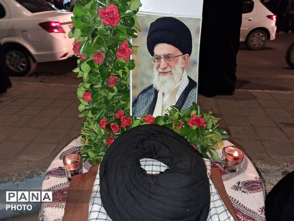  شبی آکنده از عطر رضوی در حسینیه فضل نیشابور