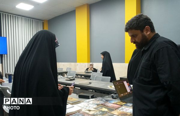 هنرِ گرافیک، سلاح نوآموزان علیه دشمن