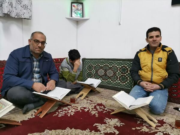 محفل انس با قرآن به‌مناسبت دهه فجر در کاشمر