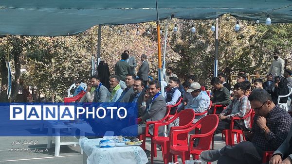 مراسم روز تکریم از دانش‌آموزان فعال خراسان رضوی ویژه پسران