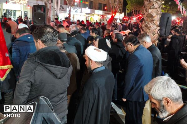 برپایی نماز استغاثه امام زمان (عج) در بهارستان دو