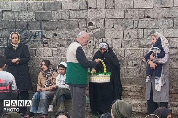 برنامه‌های دهه کرامت با حضور گروه ریحانه الحسین در شهرک امام خمینی و مجتمع هسا پردیس