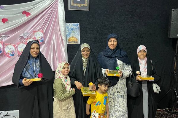 درخشش دختران نجما و مقدامه در آیین کرامت