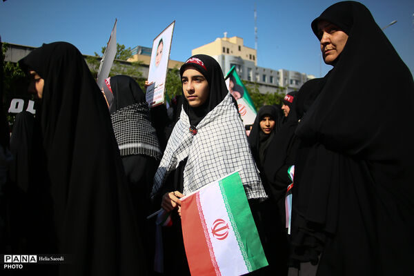 رزمایش «دختران جان فدای ایران»