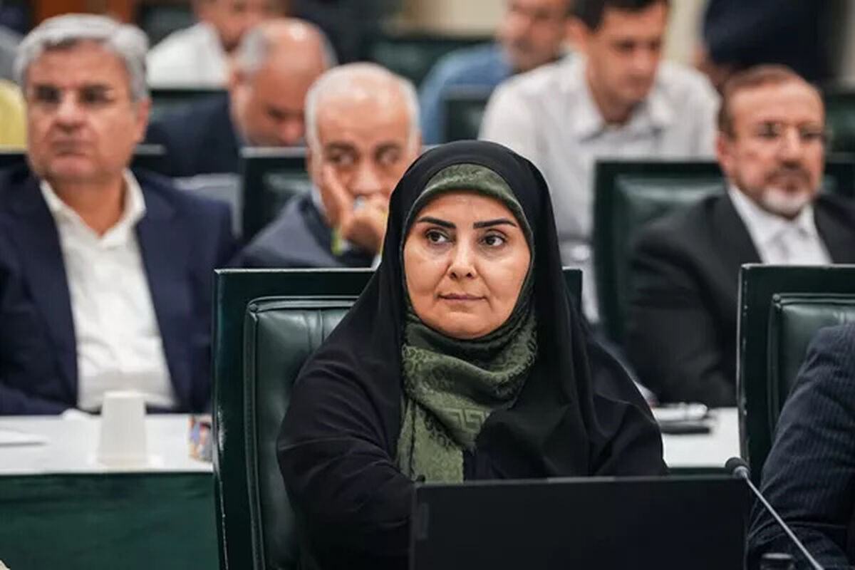 پیام تشکر وزیر راه و شهرسازی از نمایندگان مجلس شورای اسلامی در پی تجدید اعتماد و حمایت از برنامه‌های مسکن