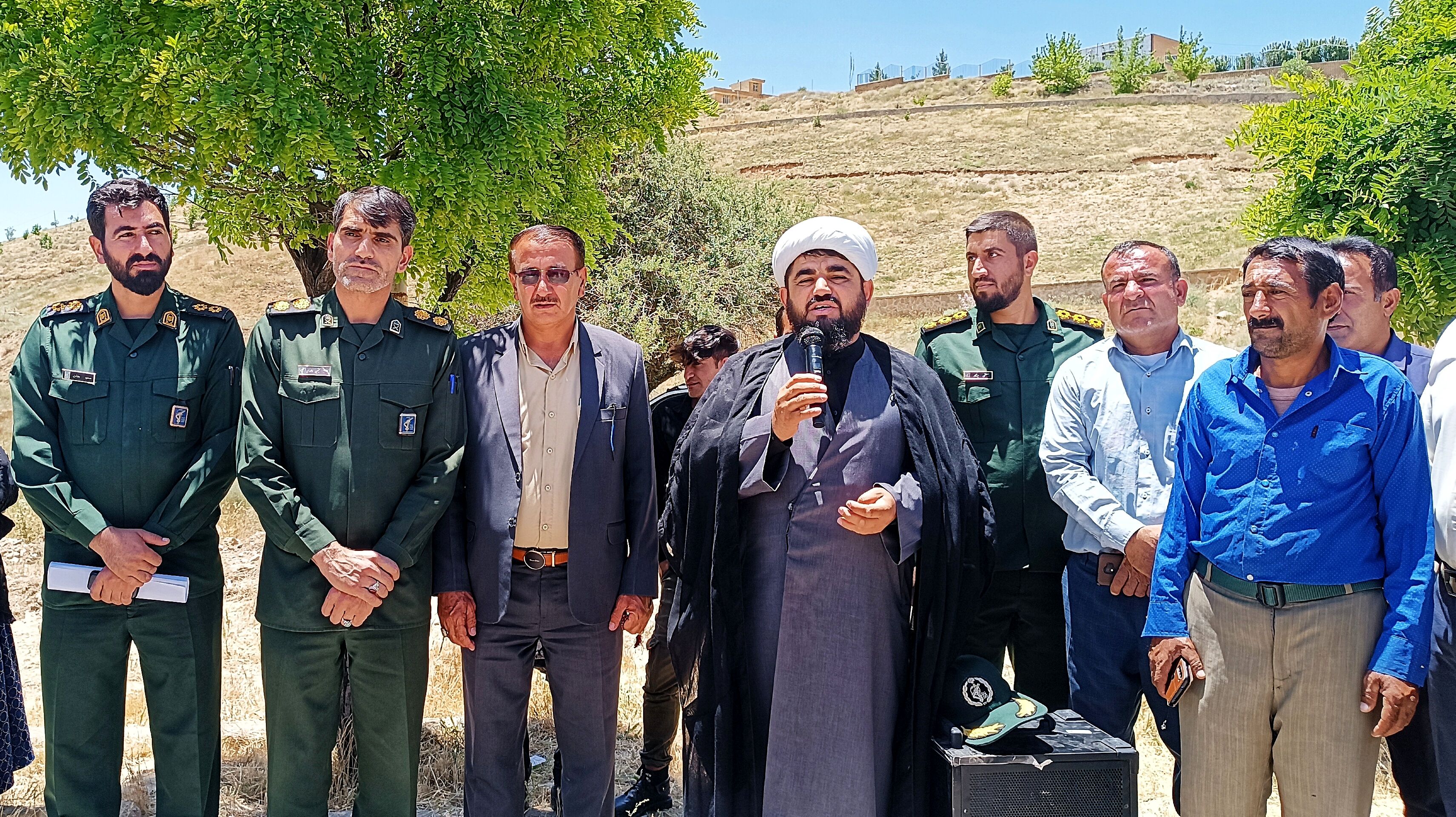 اعزام کاروان ۸۰ نفره بسیجیان مارگون به مرقد امام خمینی(ره)
