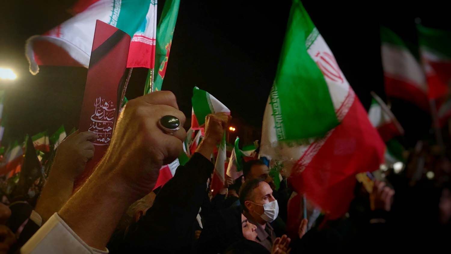 جلوه‌هایی از حماسه حضور در میدان انقلاب