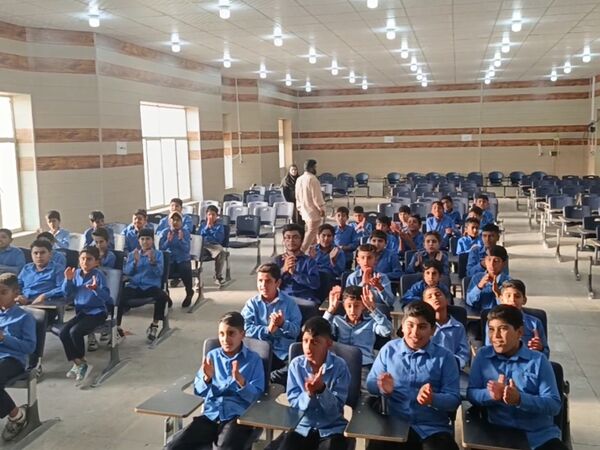 کارگاه معرفی سازمان دانش‌آموزی حاجی‌آباد