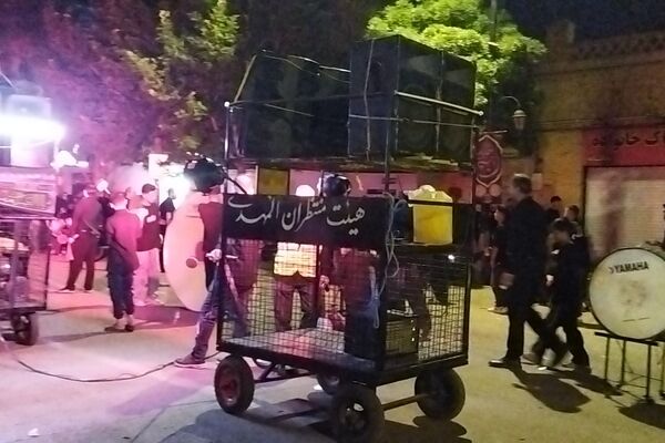 گذری بر فعالیت هیات جوانان المهدی در شب عاشورا 
