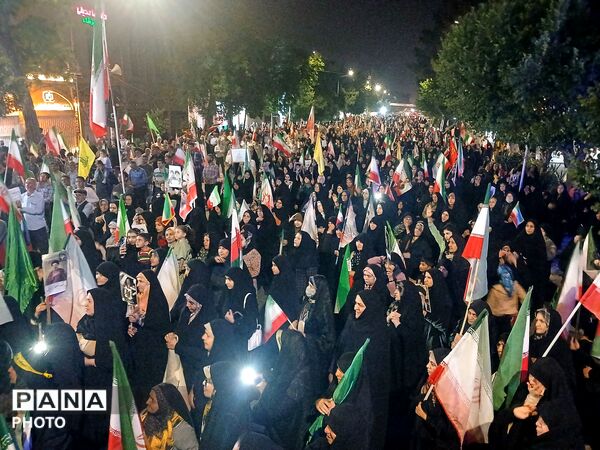  نود و یکمین شب از اجتماعات در حسینیه امام خمینی میهمان قاب پانا