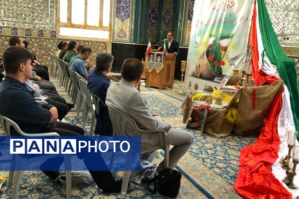 گرامیداشت هفته دفاع مقدس و جهاد تبیین در ناحیه دو شهرری 