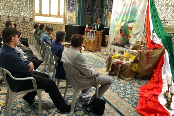 گرامیداشت هفته دفاع مقدس و جهاد تبیین در ناحیه دو شهرری 