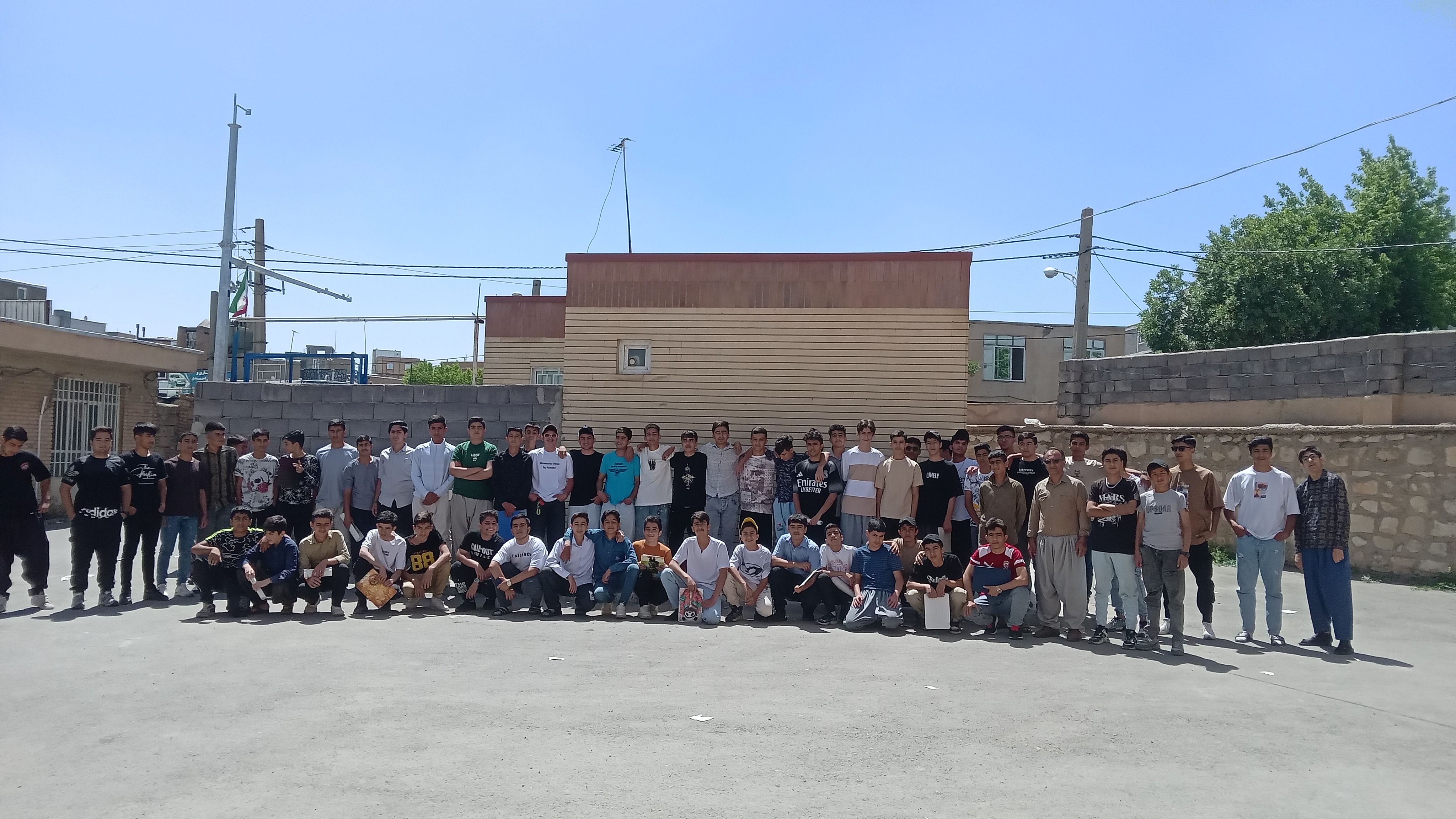 خداحافظی با خانه دوم در پایان سال تحصیلی