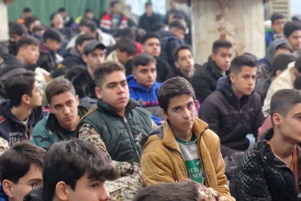 اعزام دانش‌آموزان پسر قرچکی به سرزمین نور