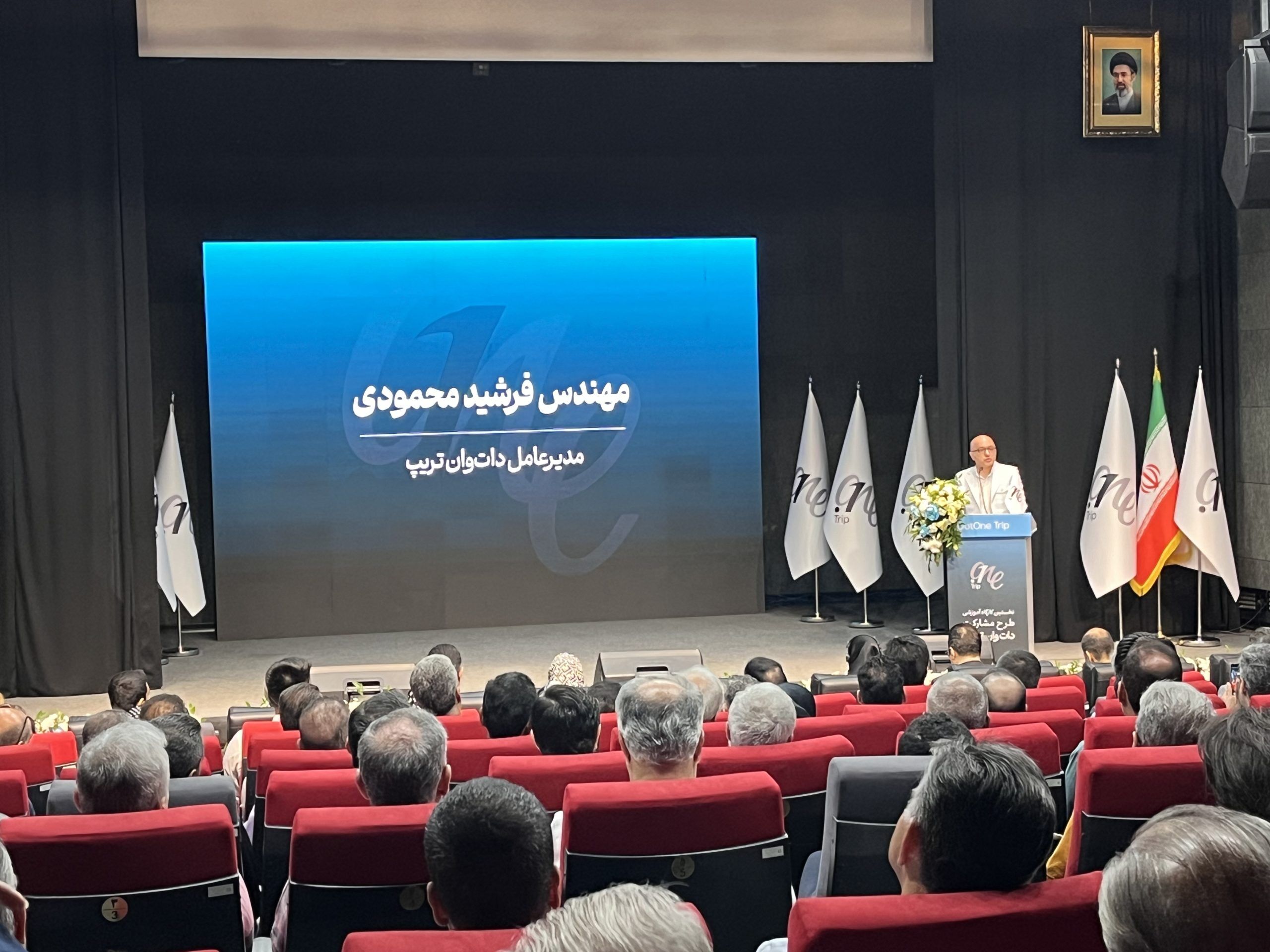 تأکید بر ایجاد فرصت شغلی و تحول در حمل‌ونقل