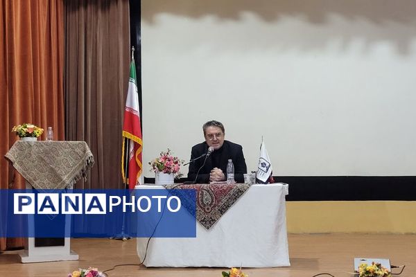 همایش پیشگیری از آسیب‌های اجتماعی در شهرستان فریمان