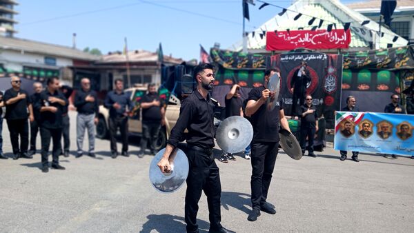 مراسم سوگواری امام حسین(ع) توسط کارکنان صنعت نفت محمودآباد