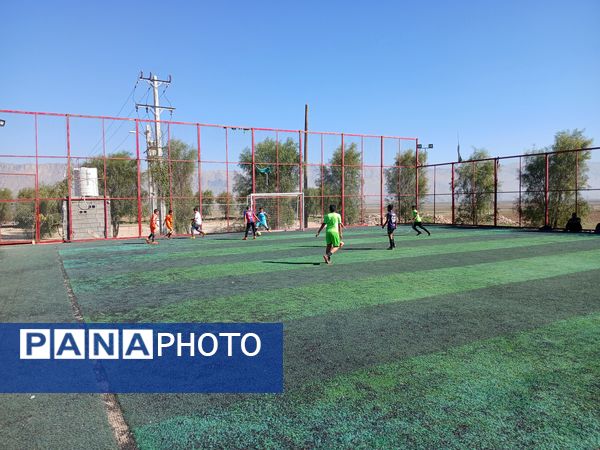مسابقه فوتبال دوستانه در آموزشگاه شهید ابراهیم رضوی