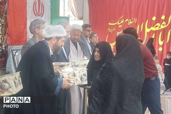 گرامیداشت یاد و خاطره مراسم یادواره شهدای دهستان شاه جهان در  روستای مایوان