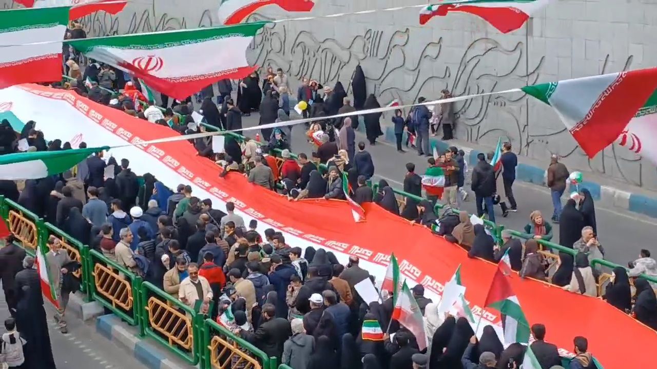 ۲۲ بهمن ؛ نمایش همبستگی ملی در سالگرد پیروزی انقلاب