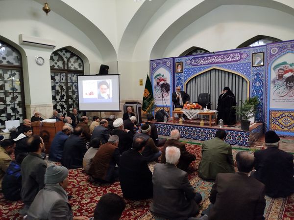 بزرگداشت سالگرد شهید حاج قاسم سلیمانی و شهید علیرضا عاصمی در کاشمر