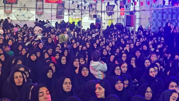 استقبال باشکوه مردم شهرستان بهاباد از شهید گمنام