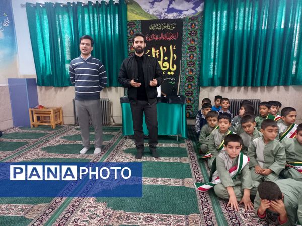 رئیس سازمان بسیج دانش‌آموزی شهرستان قدس مهمان دانش‌آموزان دبستان شهید رجایی 