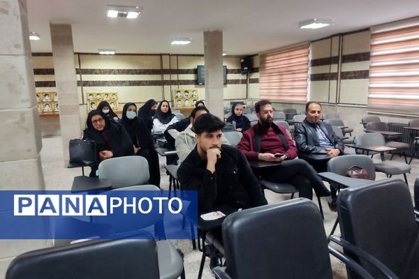 کارگاه آموزشی یاریگران زندگی ویژه مشاوران در فیروزکوه