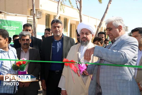 افتتاح زمین چمن دبیرستان شهید علی نکویی شهرستان فهرج