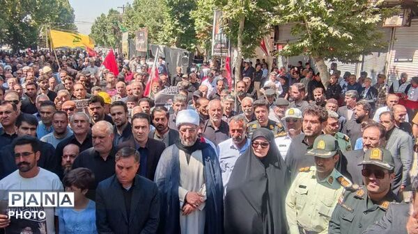  گرامیداشت رهبر شهید با حضور پرشور مردم در شهرستان الشتر 