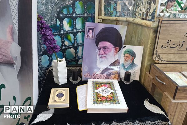 تجدید میثاق خبرنگاران پانا در کنار مزار فرزند امام رضا (ع)