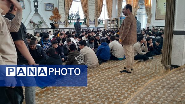 عزاداری شهادت حضرت فاطمه زهرا(س) در دبیرستان ابوریحان یک نیشابور