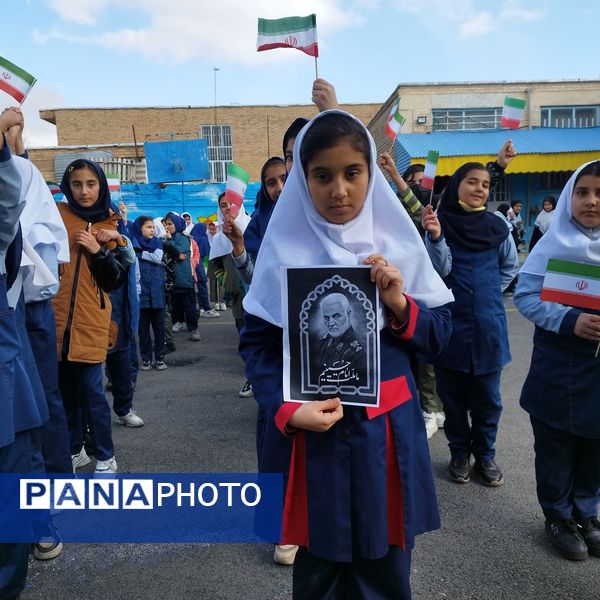 پنجمین سالگرد سردار قاسم سلیمانی در مدرسه شهید خاقانی شیروان