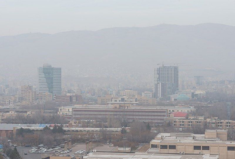 آلودگی هوا برخی مدارس، دانشگاه‌ها و ادارات شهرستان‌های آذربایجان شرقی را به تعطیلی کشاند